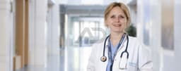 Dr. Zeynep Yılmaz