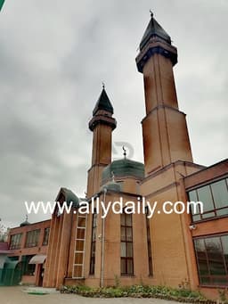 Yardyam Mosque